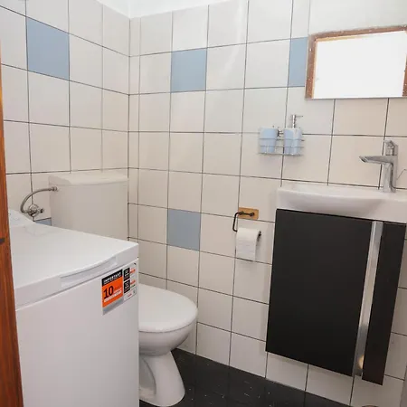 Adri Apartmán *